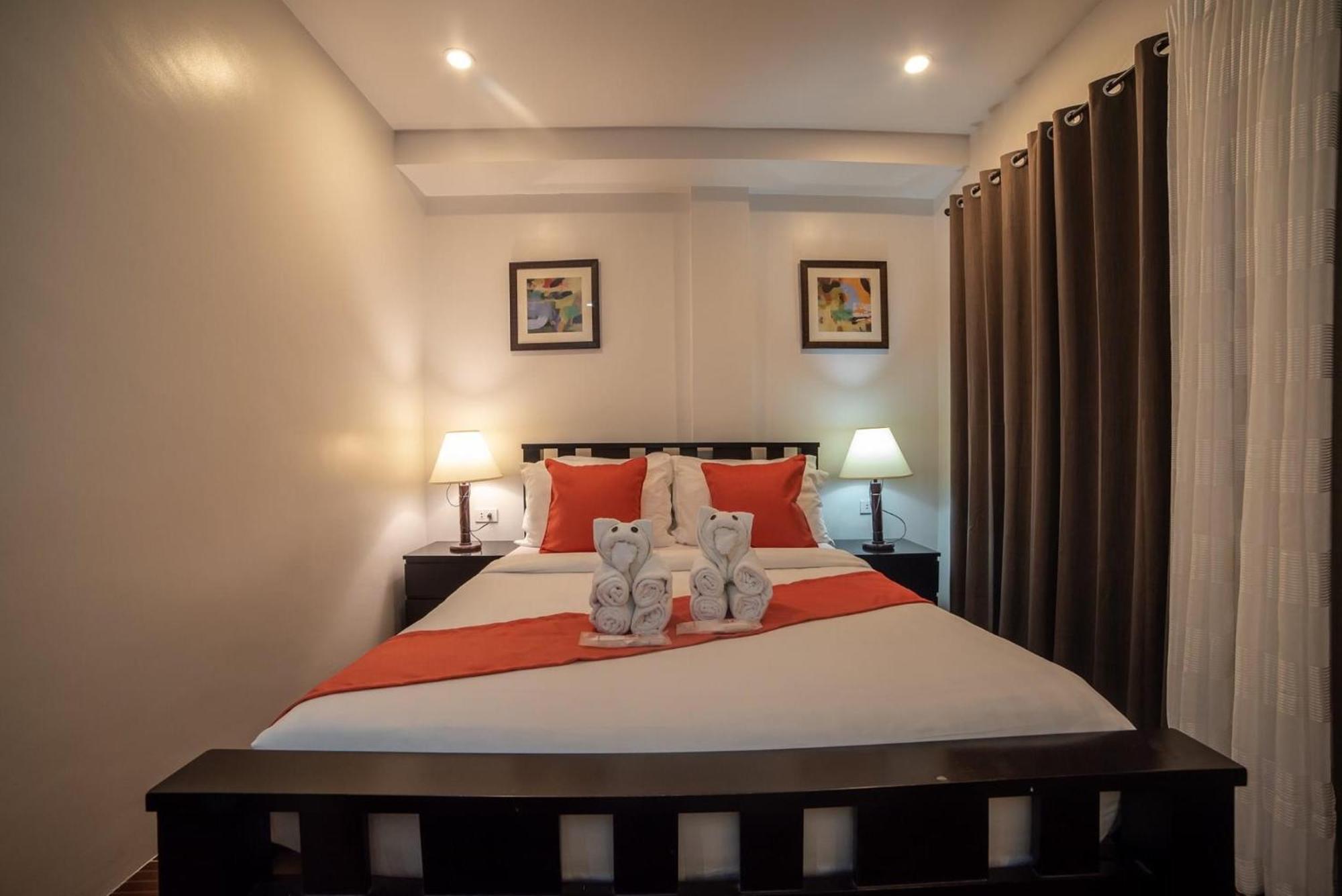 Amboy Hometel Basco Extérieur photo