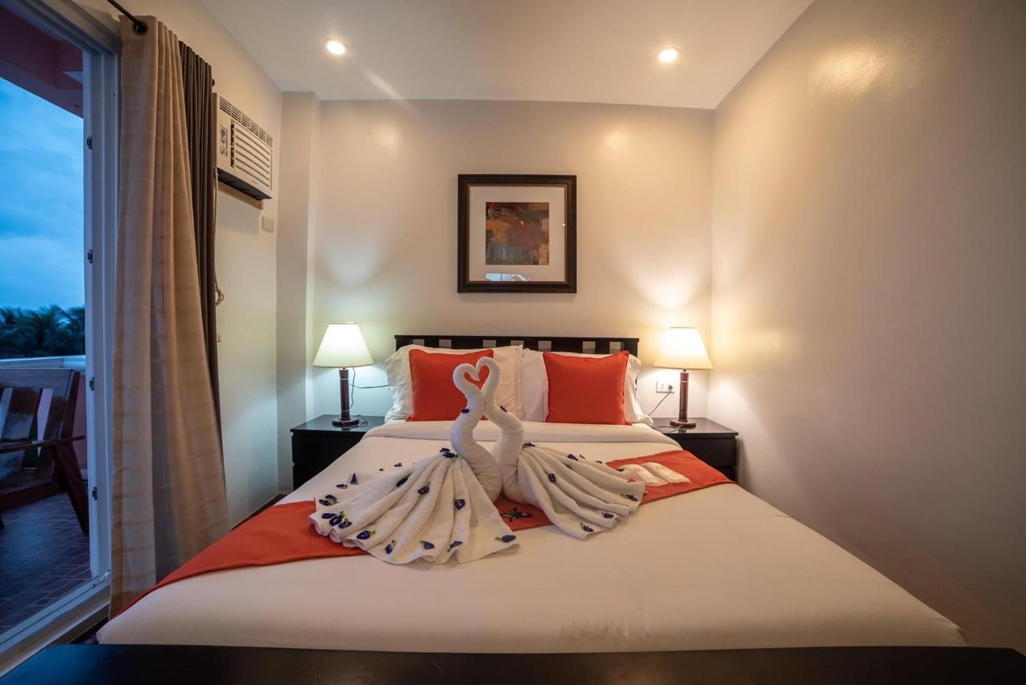 Amboy Hometel Basco Extérieur photo